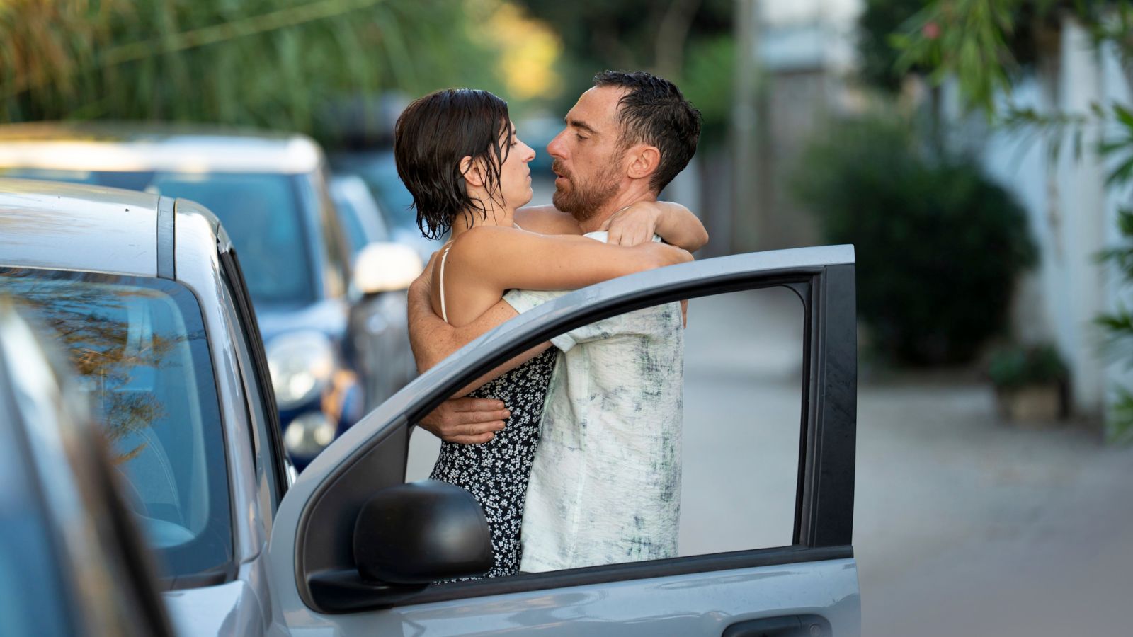 NOI, UN PO’ MEGLIO: il nuovo film di Daniele Luchetti con Elio Germano e Maria Chiara Giannetta